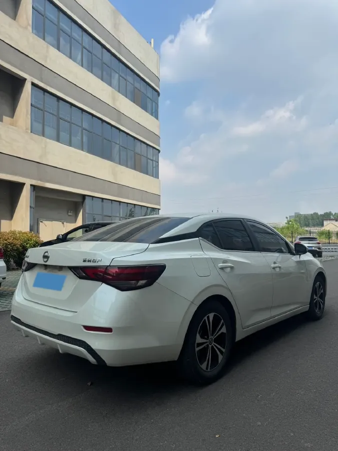 2021 Nissan Sylphy 1.6L 135HP L4 CVT,autocango,china used car exporter,china ev exporter,chinese used car exporter,chinese used ev exporter