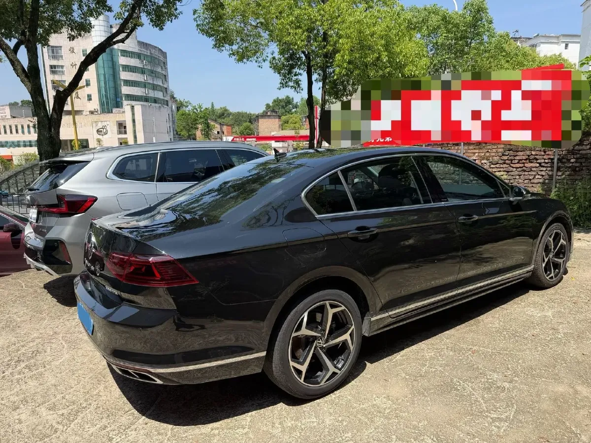 2023 Volkswagen Magotan 2.0T 186HP L4 7DCT,autocango,china used car exporter,china ev exporter,chinese used car exporter,chinese used ev exporter