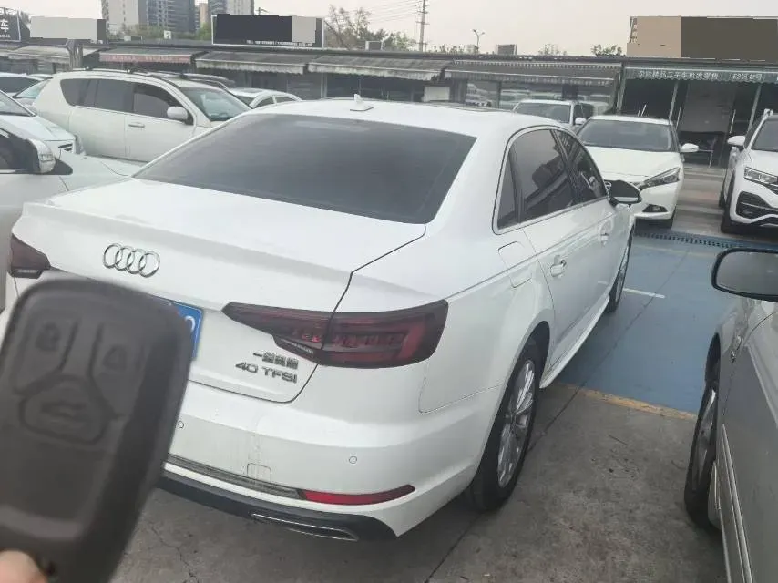 2019 Audi A4L 2.0T 190HP L4 7DCT,autocango,china used car exporter,china ev exporter,chinese used car exporter,chinese used ev exporter