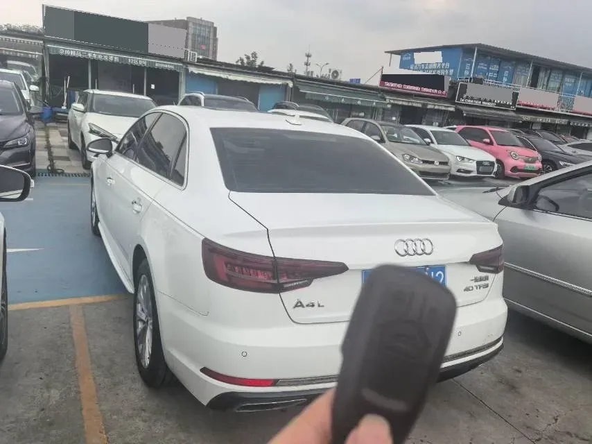 2019 Audi A4L 2.0T 190HP L4 7DCT,autocango,china used car exporter,china ev exporter,chinese used car exporter,chinese used ev exporter