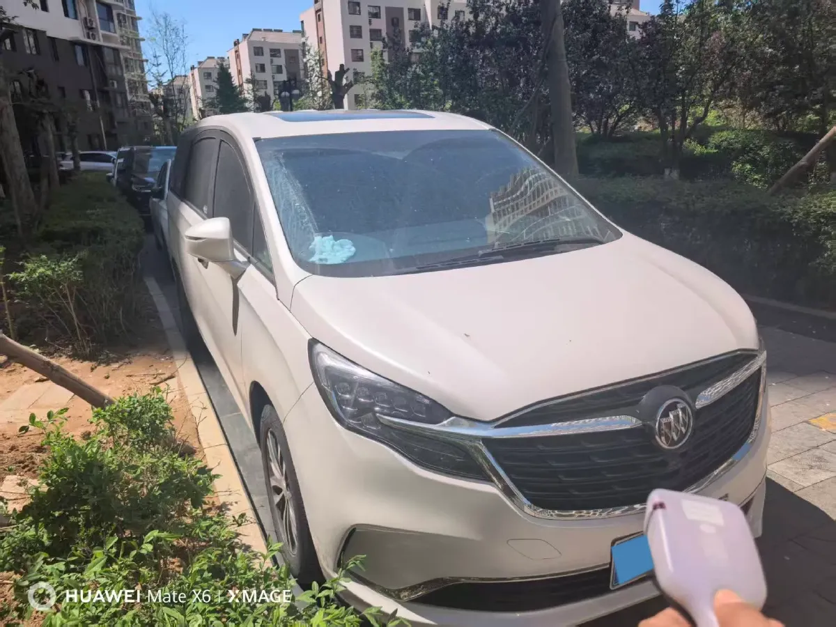 2020 Buick GL8 2.0T 237HP L4 9AT,autocango,china used car exporter,china ev exporter,chinese used car exporter,chinese used ev exporter