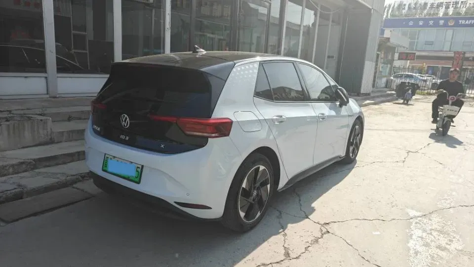 2022 Volkswagen ID.3 BEV 57.3KWH,autocango,china used car exporter,china ev exporter,chinese used car exporter,chinese used ev exporter