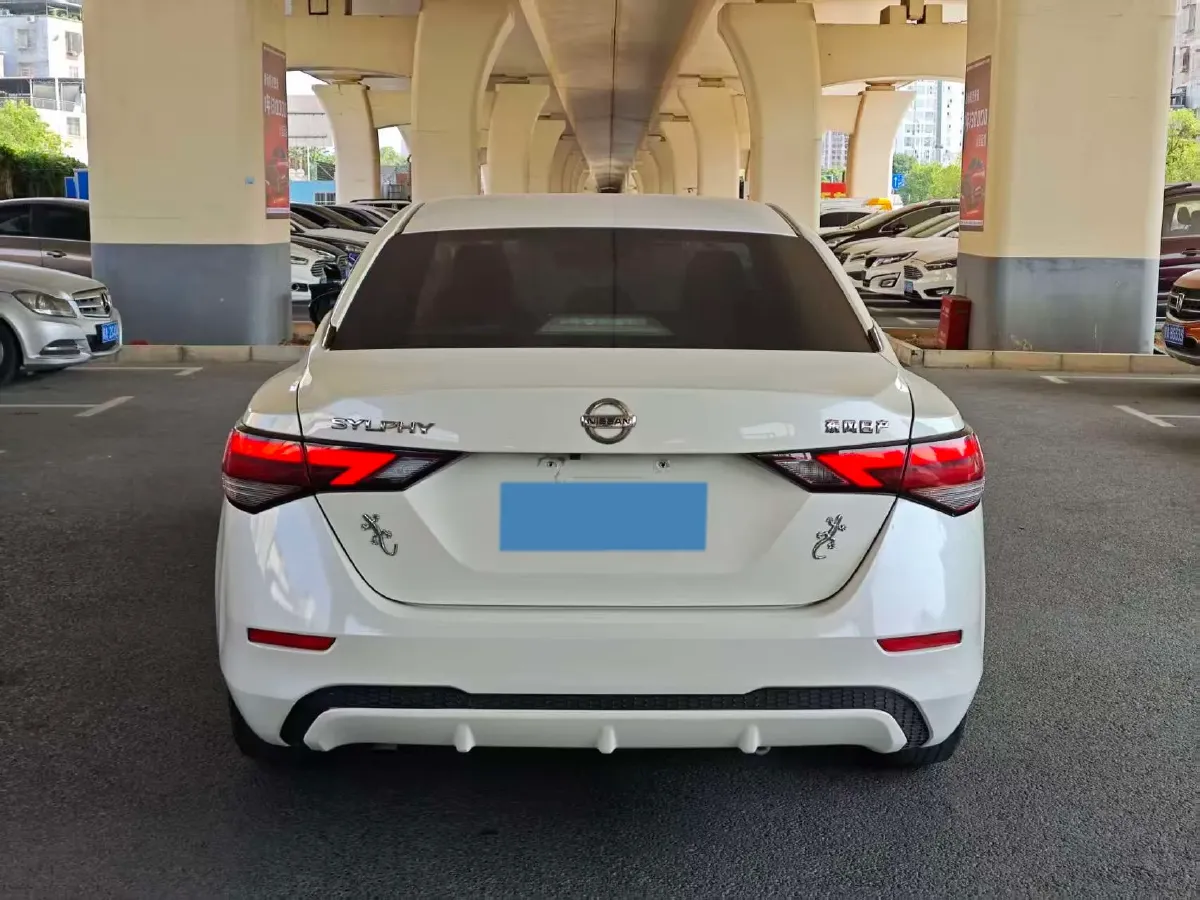 2021 Nissan Sylphy 1.6L 135HP L4 CVT,autocango,china used car exporter,china ev exporter,chinese used car exporter,chinese used ev exporter