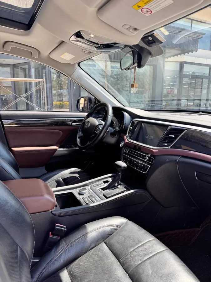 2017 GAC Trumpchi GS8 2.0T 201HP L4 6AT,autocango,china used car exporter,china ev exporter,chinese used car exporter,chinese used ev exporter