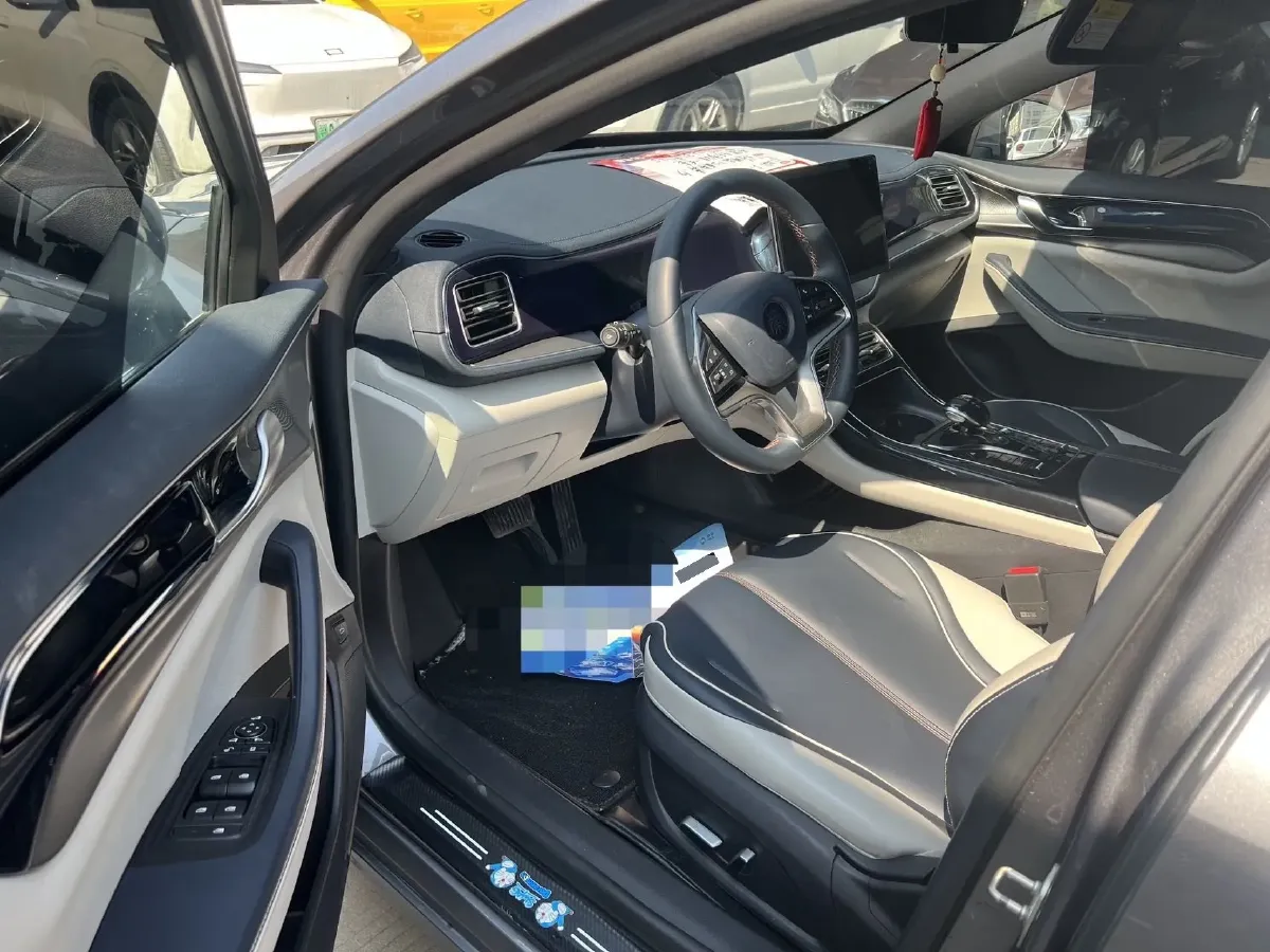 2021 MAXUS G50 1.5T 169HP L4 7DCT,autocango,china used car exporter,china ev exporter,chinese used car exporter,chinese used ev exporter