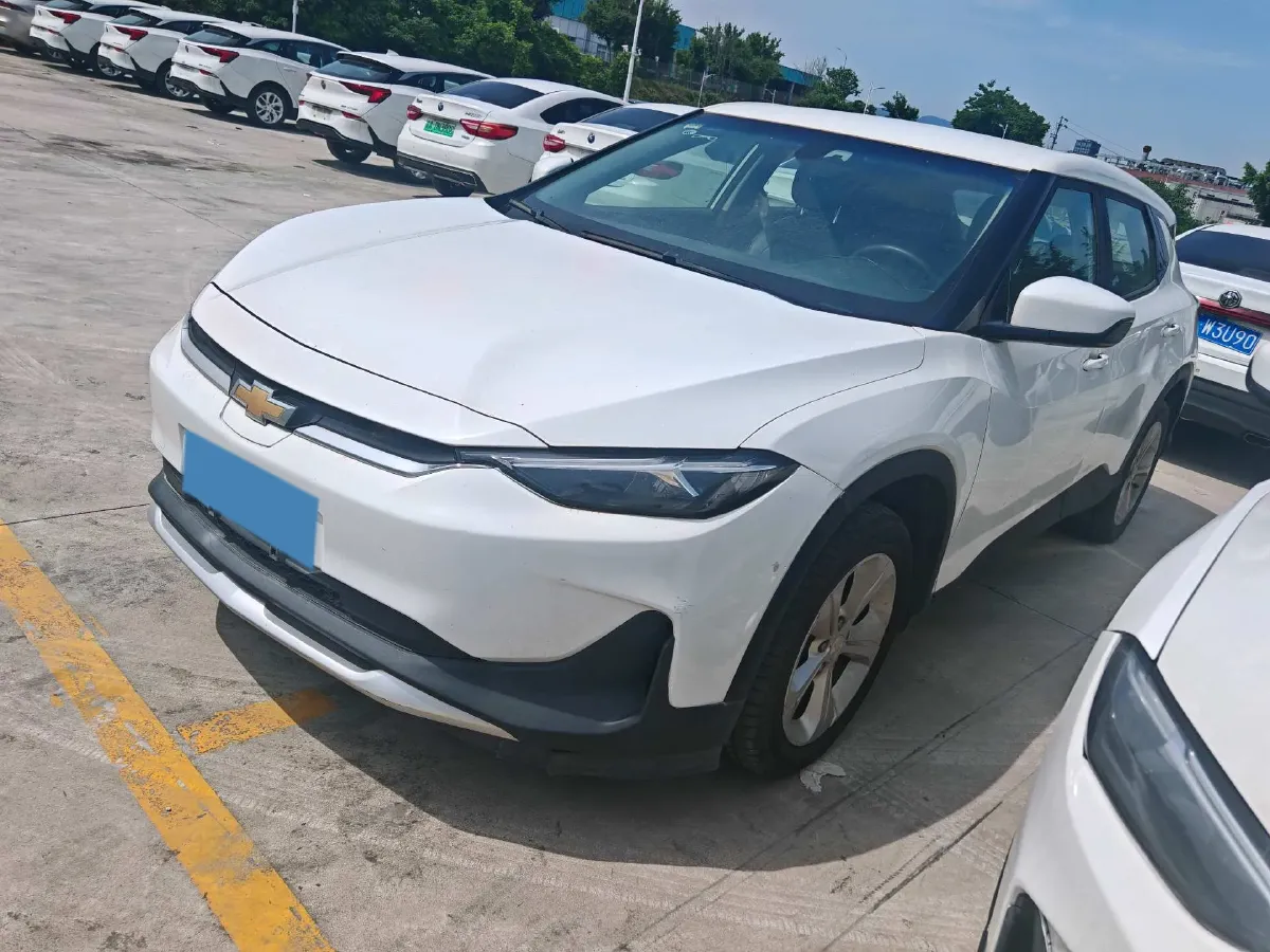 2021 Chevrolet Menlo BEV 52.5KWH,autocango,china used car exporter,china ev exporter,chinese used car exporter,chinese used ev exporter