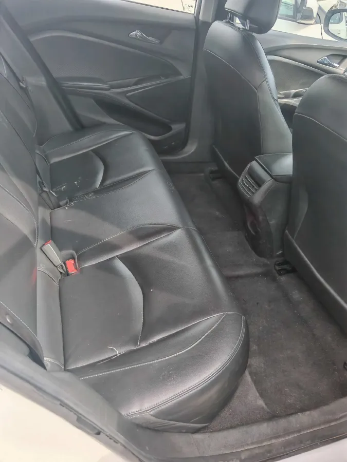 2021 Chevrolet Menlo BEV 52.5KWH,autocango,china used car exporter,china ev exporter,chinese used car exporter,chinese used ev exporter