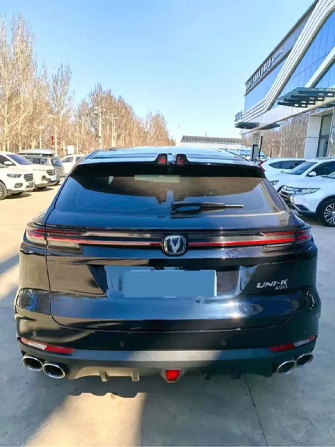 2023 ChangAn UNI-K 2.0T 233HP L4 8AT,autocango,china used car exporter,china ev exporter,chinese used car exporter,chinese used ev exporter