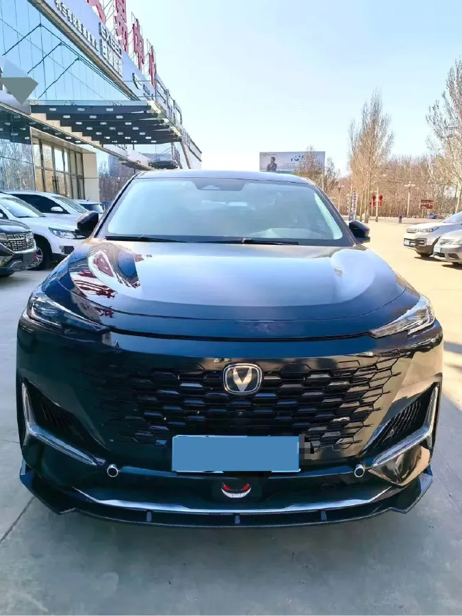 2023 ChangAn UNI-K 2.0T 233HP L4 8AT,autocango,china used car exporter,china ev exporter,chinese used car exporter,chinese used ev exporter
