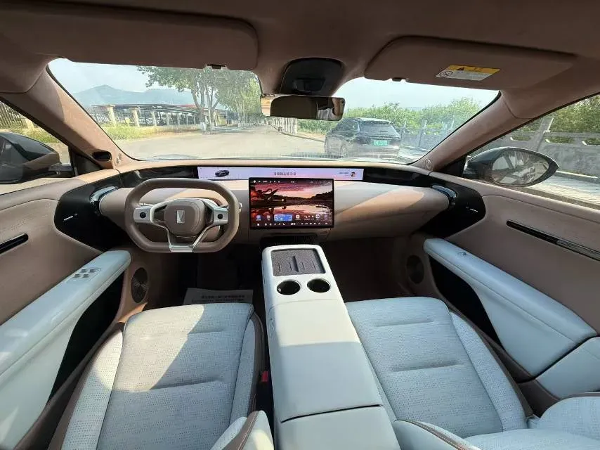 2024 Avatr 07 1.5T 156HP L4 REEV 39.05KWH,autocango,china used car exporter,china ev exporter,chinese used car exporter,chinese used ev exporter