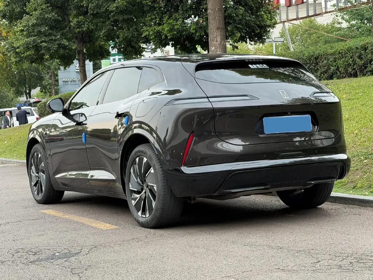 2024 Avatr 07 1.5T 156HP L4 REEV 39.05KWH,autocango,china used car exporter,china ev exporter,chinese used car exporter,chinese used ev exporter