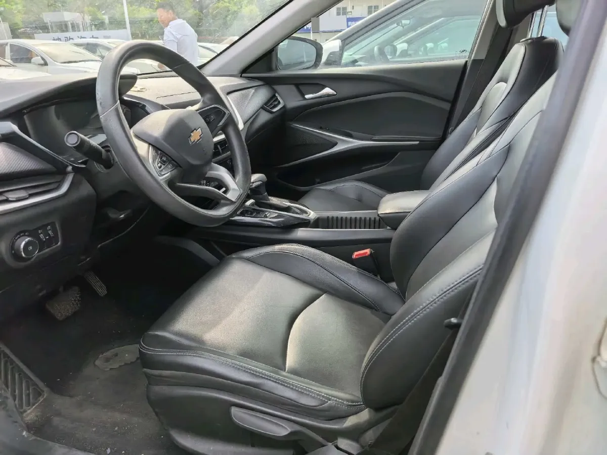 2021 Chevrolet Menlo BEV 52.5KWH,autocango,china used car exporter,china ev exporter,chinese used car exporter,chinese used ev exporter