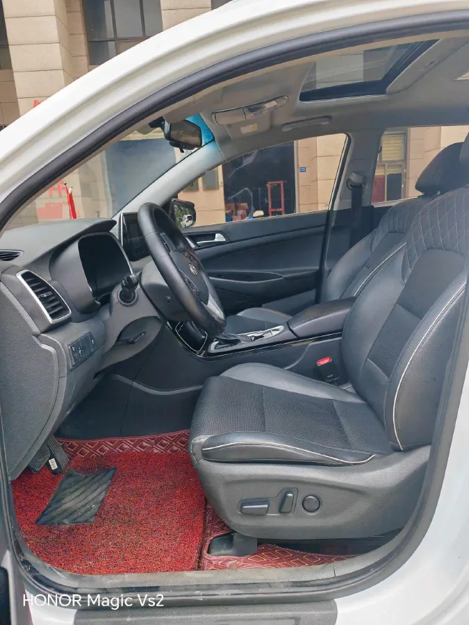 2019 Hyundai Tucson 1.6T 177HP L4 7DCT,autocango,china used car exporter,china ev exporter,chinese used car exporter,chinese used ev exporter