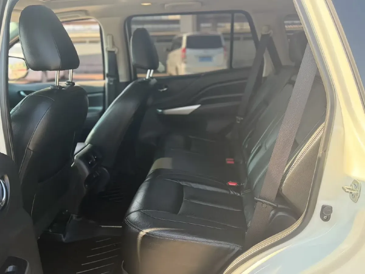 2020 Nissan Terra 2.5L 193HP L4 7AT,autocango,china used car exporter,china ev exporter,chinese used car exporter,chinese used ev exporter