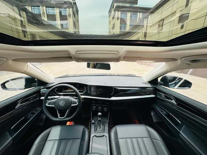 2023 Volkswagen Passat 1.4T 150HP L4 7DCT,autocango,china used car exporter,china ev exporter,chinese used car exporter,chinese used ev exporter