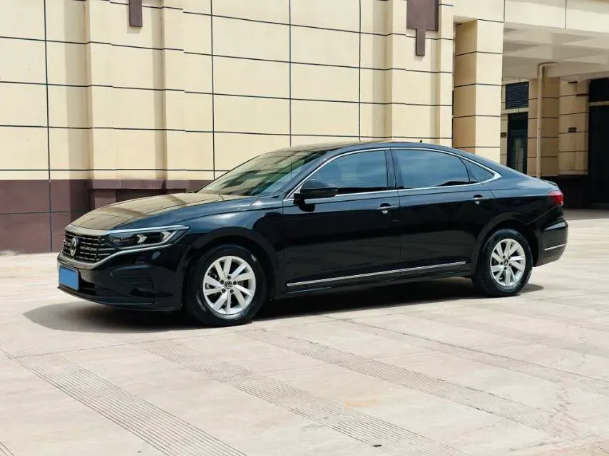 2023 Volkswagen Passat 1.4T 150HP L4 7DCT,autocango,china used car exporter,china ev exporter,chinese used car exporter,chinese used ev exporter