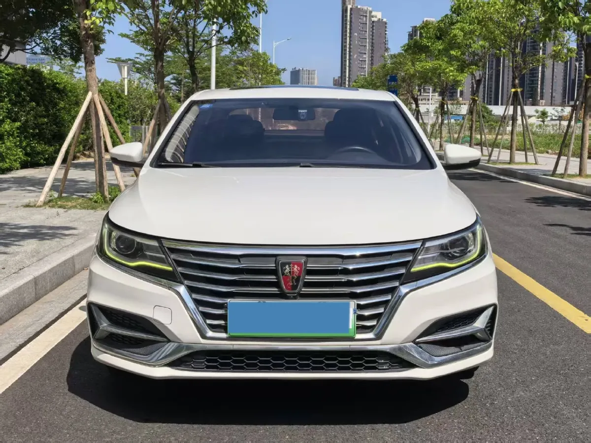 2017 Roewe i6 1.0T 125HP L3 2AT PHEV,autocango,china used car exporter,china ev exporter,chinese used car exporter,chinese used ev exporter