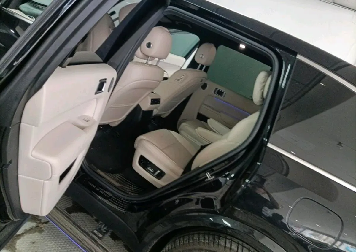 2024 Volvo S60 2.0T 197HP L4 7DCT,autocango,china used car exporter,china ev exporter,chinese used car exporter,chinese used ev exporter