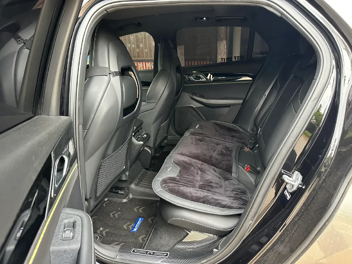 2023 LYNK&CO 03 2.0T 254HP L4 7DCT,autocango,china used car exporter,china ev exporter,chinese used car exporter,chinese used ev exporter