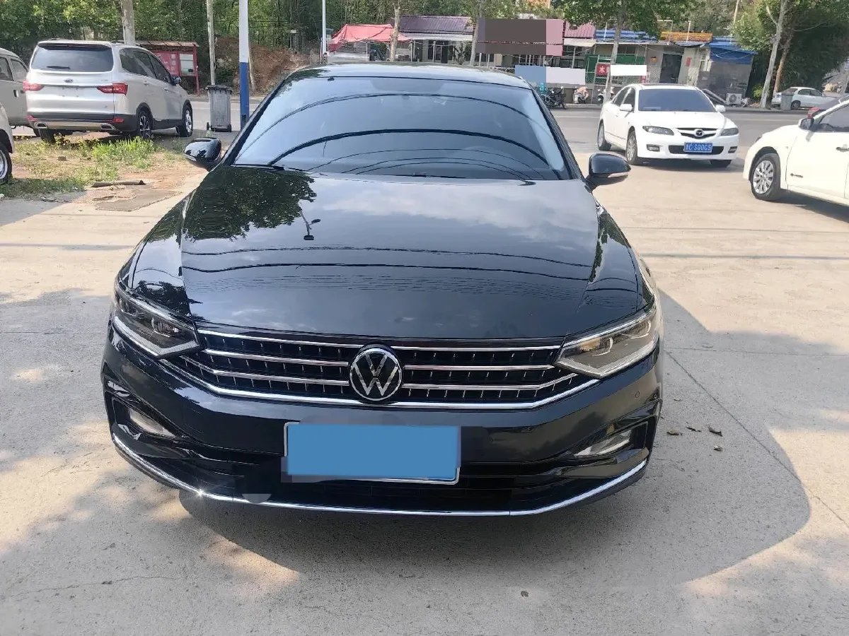 2024 Volkswagen Magotan 1.4T 150HP L4 7DCT,autocango,china used car exporter,china ev exporter,chinese used car exporter,chinese used ev exporter