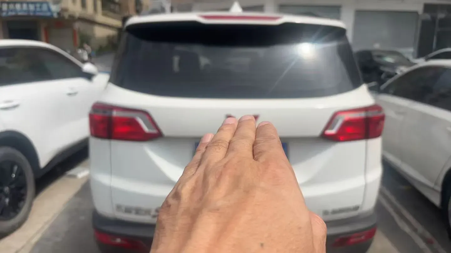 2018 WuLing HongGuang S3 1.5L 112HP L4 6MT,autocango,china used car exporter,china ev exporter,chinese used car exporter,chinese used ev exporter