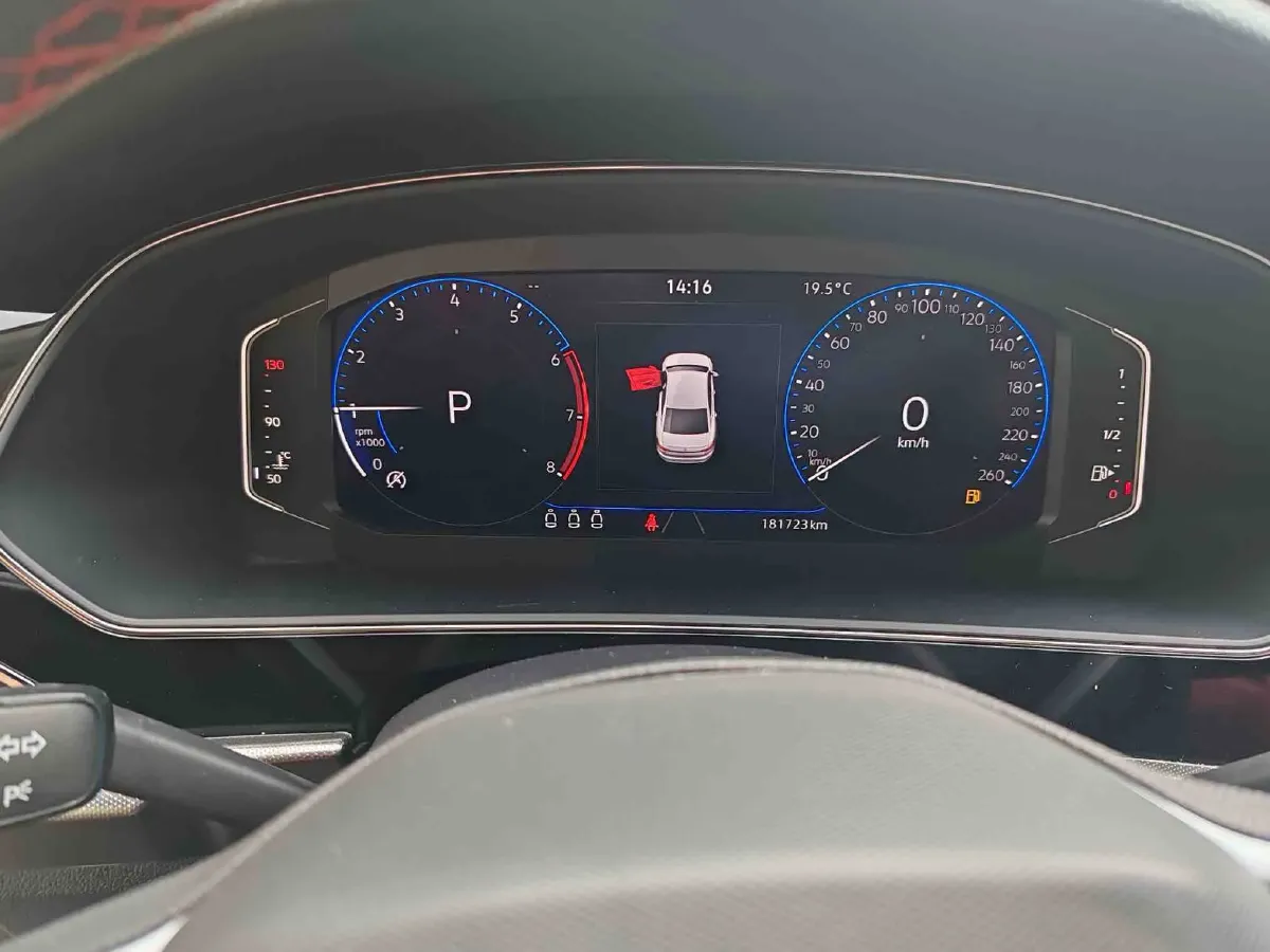 2021 Volkswagen Passat 2.0T 186HP L4 7DCT,autocango,china used car exporter,china ev exporter,chinese used car exporter,chinese used ev exporter