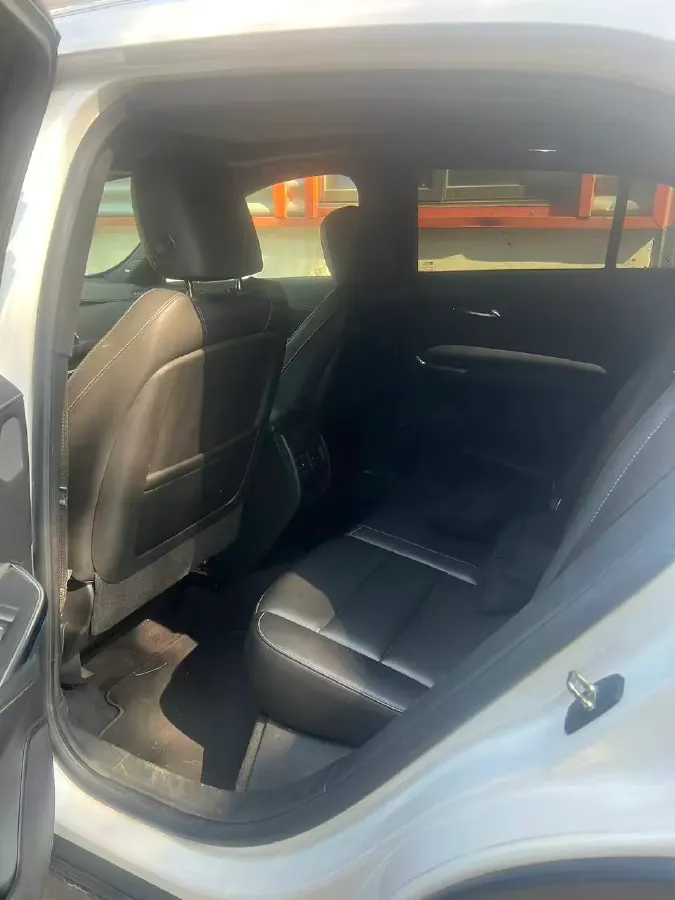 2018 Cadillac XT4 2.0T 241HP L4 9AT,autocango,china used car exporter,china ev exporter,chinese used car exporter,chinese used ev exporter