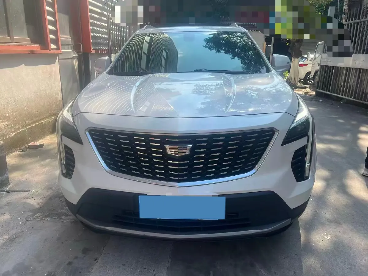 2018 Cadillac XT4 2.0T 241HP L4 9AT,autocango,china used car exporter,china ev exporter,chinese used car exporter,chinese used ev exporter