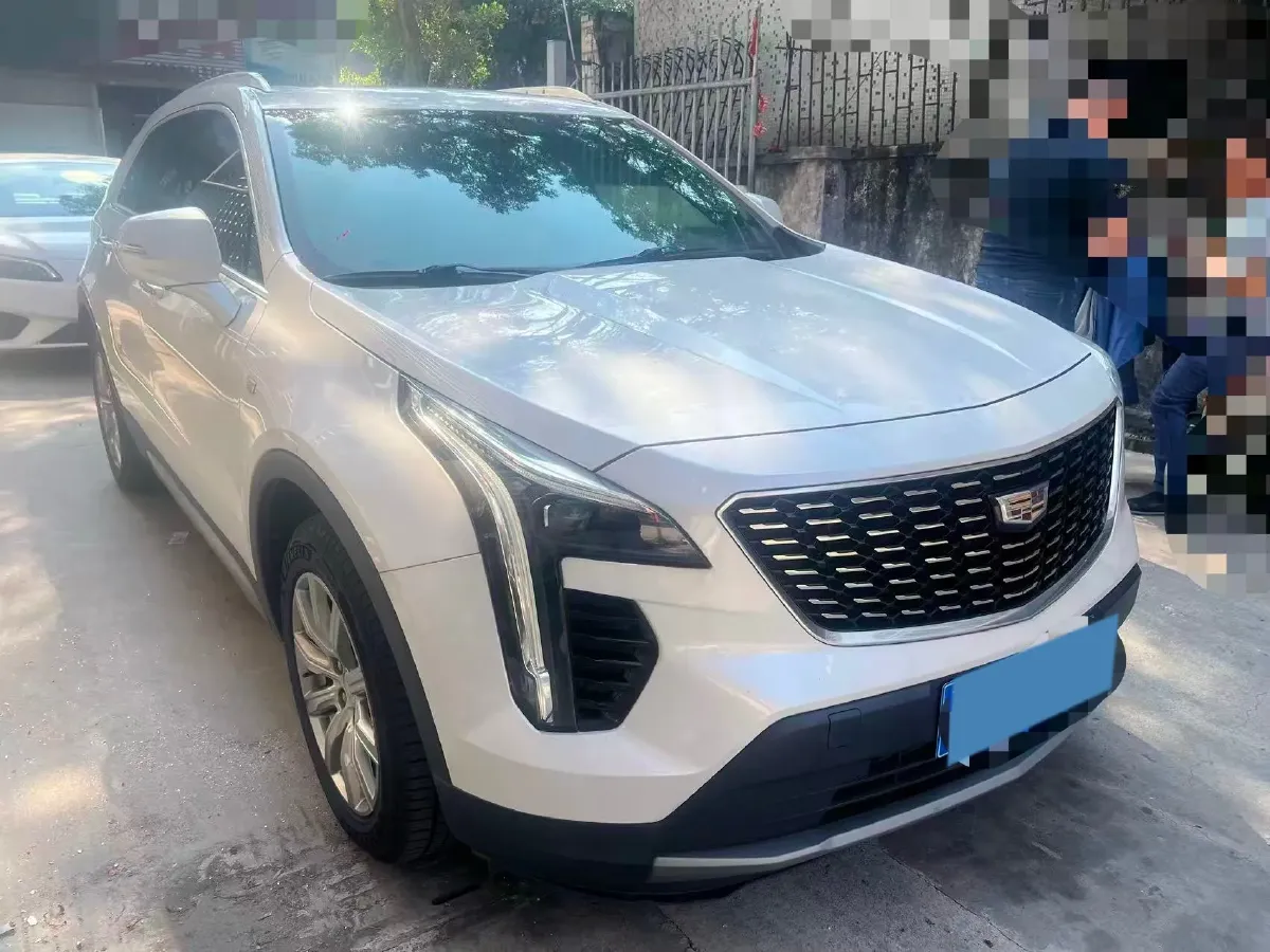 2018 Cadillac XT4 2.0T 241HP L4 9AT,autocango,china used car exporter,china ev exporter,chinese used car exporter,chinese used ev exporter