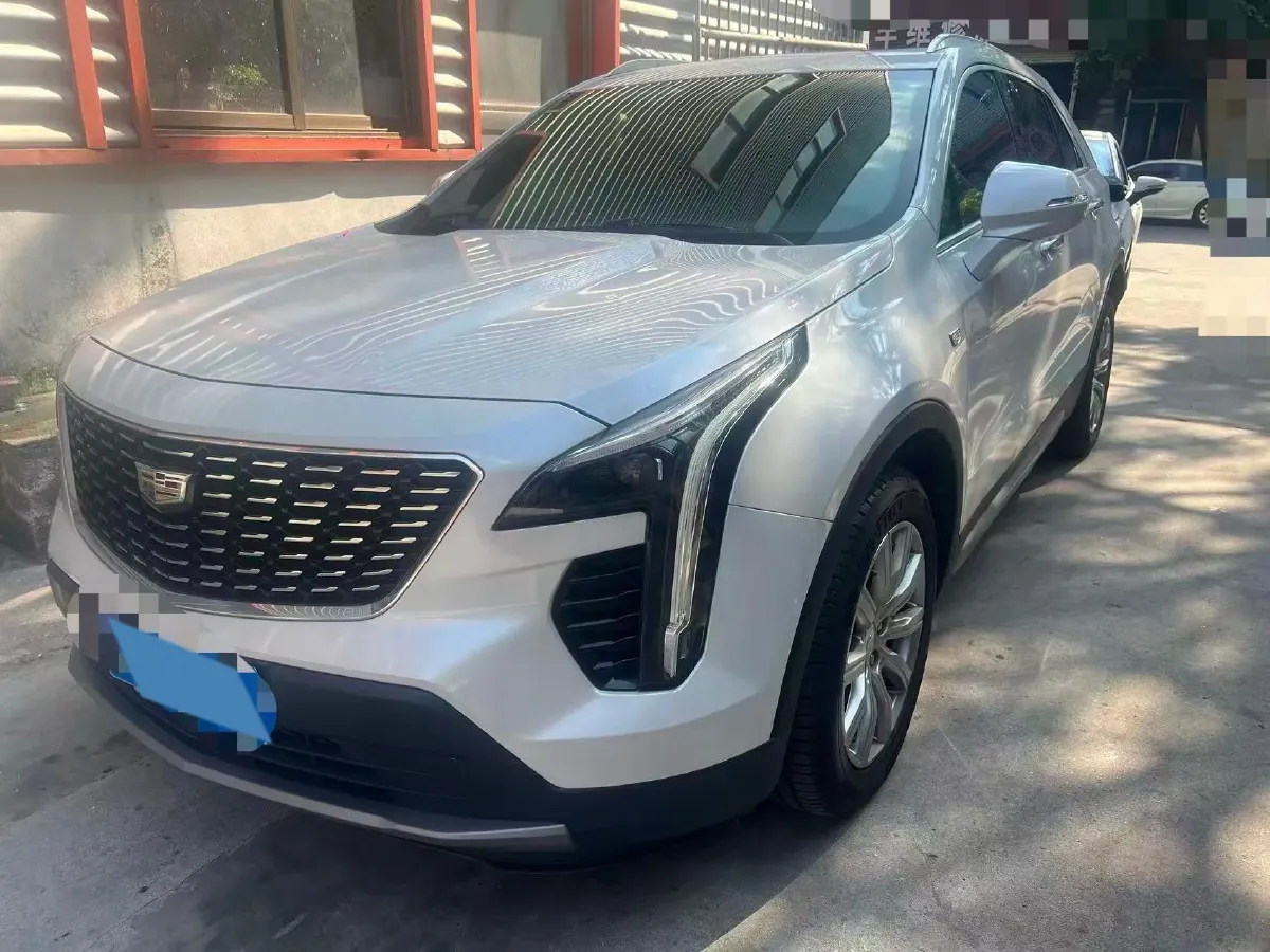 2018 Cadillac XT4 2.0T 241HP L4 9AT,autocango,china used car exporter,china ev exporter,chinese used car exporter,chinese used ev exporter