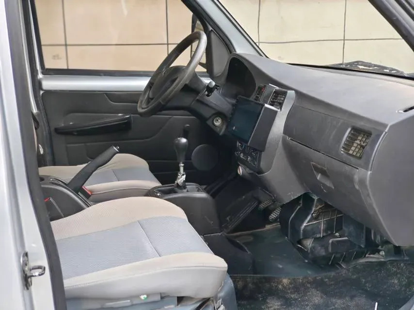 2020 WuLing RongGuang Mini Truck 1.5L 99HP L4 5MT,autocango,china used car exporter,china ev exporter,chinese used car exporter,chinese used ev exporter