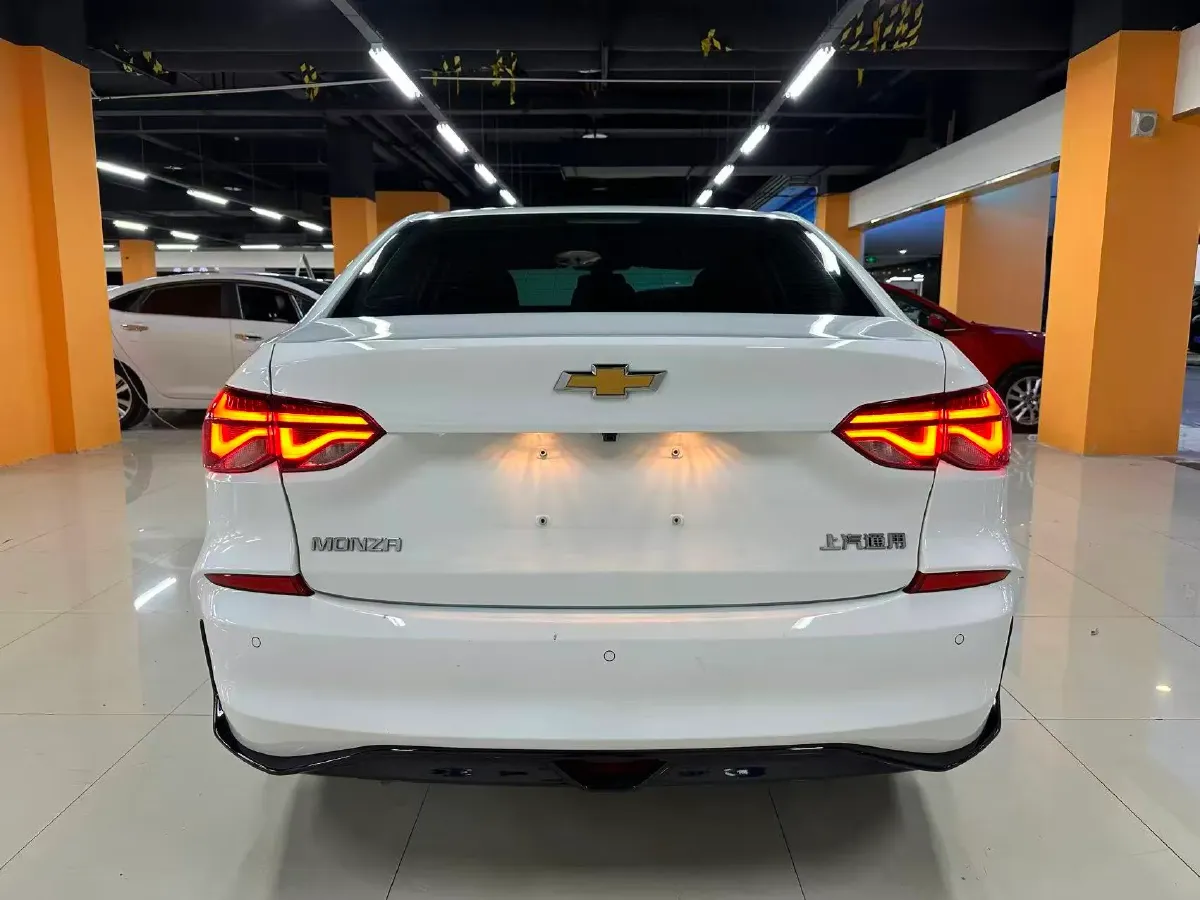 2023 Chevrolet Monza 1.5L 113HP L4 6DCT,autocango,china used car exporter,china ev exporter,chinese used car exporter,chinese used ev exporter