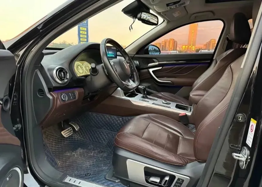 2017 WEY VV7 2.0T 234HP L4 7DCT,autocango,china used car exporter,china ev exporter,chinese used car exporter,chinese used ev exporter