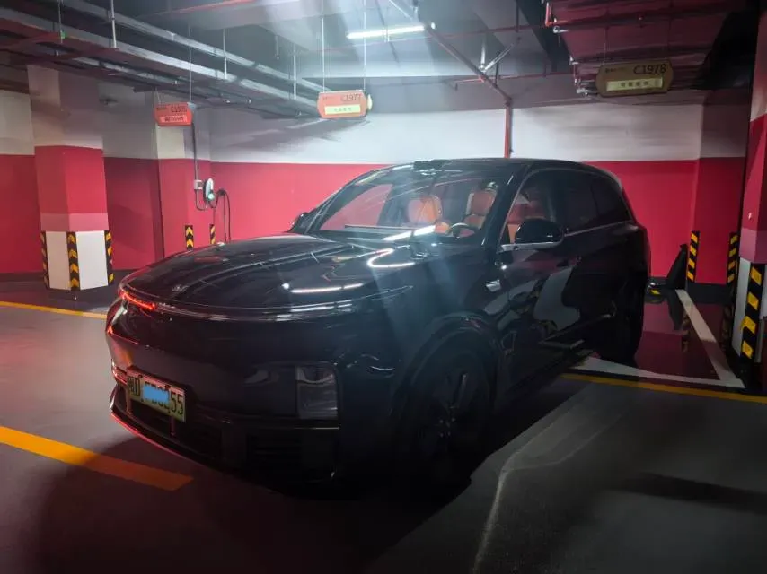 2024 Li L9 Range Extended 154HP REEV 52.3KWH,autocango,china used car exporter,china ev exporter,chinese used car exporter,chinese used ev exporter