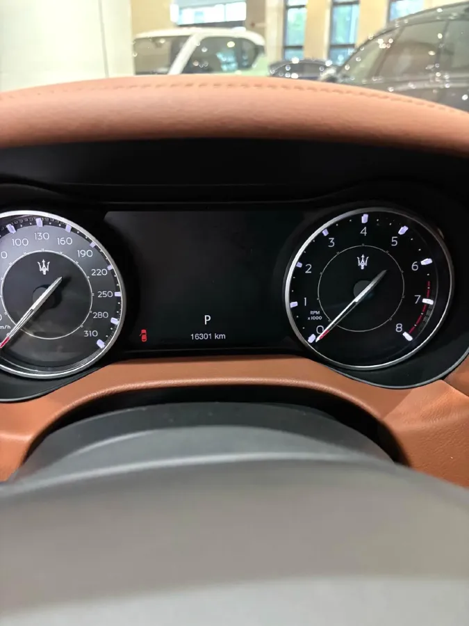 2022 Maserati Ghibli 3.0T 350HP V6 8AT,autocango,china used car exporter,china ev exporter,chinese used car exporter,chinese used ev exporter