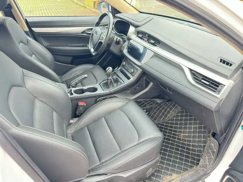 2018 Geely Emgrand 1.5L 109HP L4 5MT,autocango,china used car exporter,china ev exporter,chinese used car exporter,chinese used ev exporter