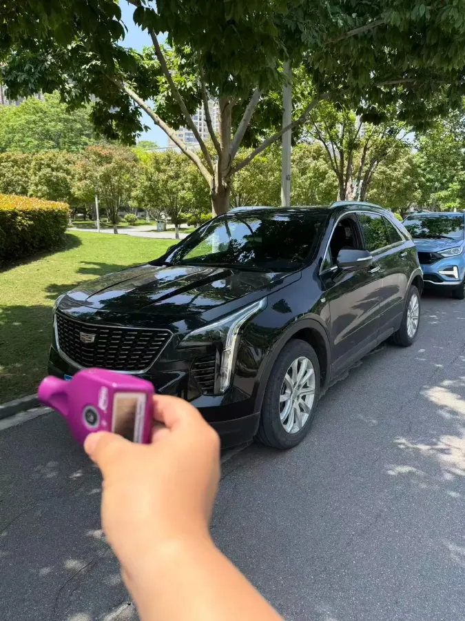 2022 Cadillac XT4 2.0T 237HP L4 9AT,autocango,china used car exporter,china ev exporter,chinese used car exporter,chinese used ev exporter