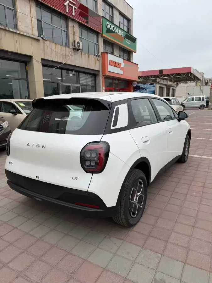 2025 Aion AION UT BEV 44.257/44.12/44.133KWH,autocango,china used car exporter,china ev exporter,chinese used car exporter,chinese used ev exporter