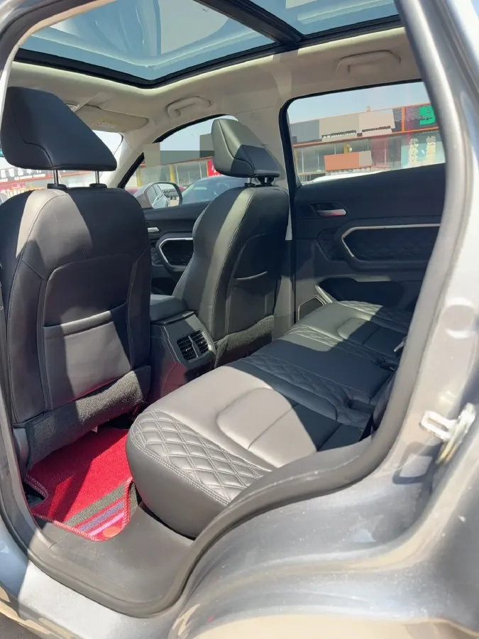 2021 Haval H6 1.5T 169HP L4 7DCT,autocango,china used car exporter,china ev exporter,chinese used car exporter,chinese used ev exporter