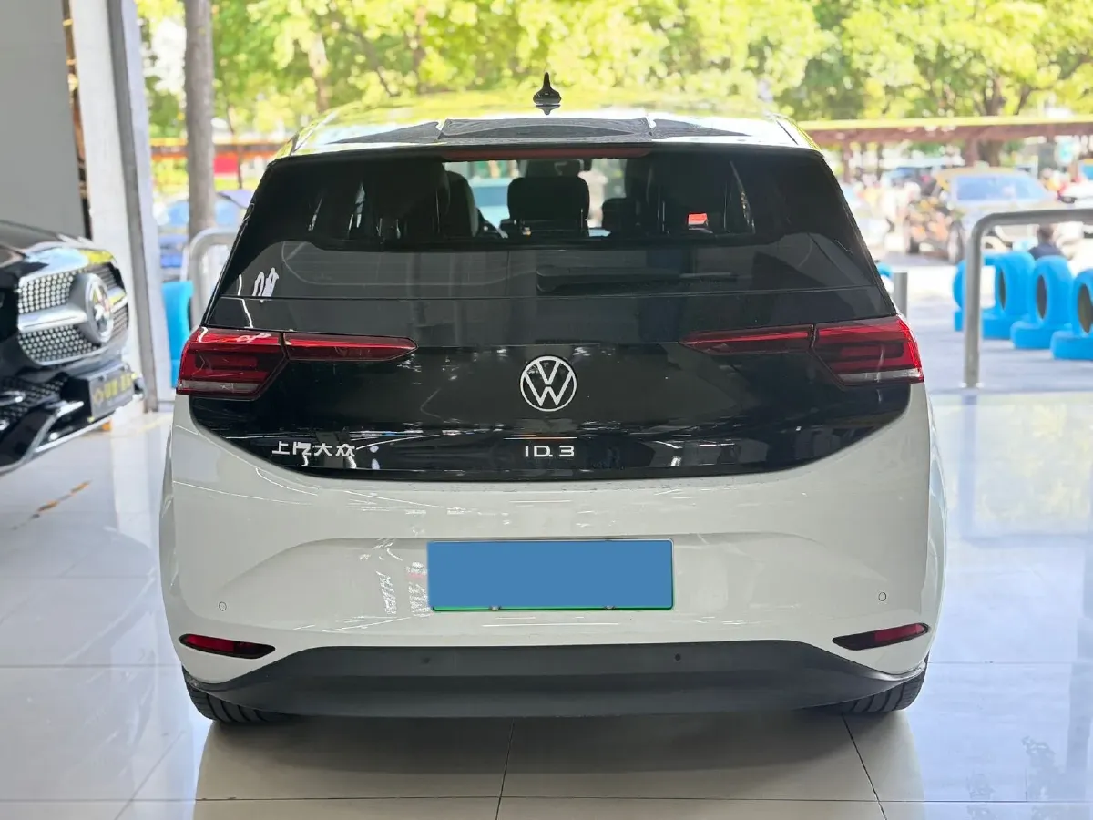 2024 Volkswagen ID.3 BEV 52.8KWH,autocango,china used car exporter,china ev exporter,chinese used car exporter,chinese used ev exporter