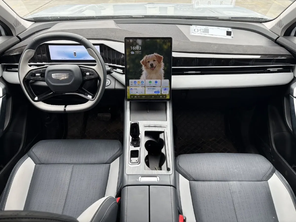 2024 Geely StarRay 1.5T 181HP L4 7DCT,autocango,china used car exporter,china ev exporter,chinese used car exporter,chinese used ev exporter