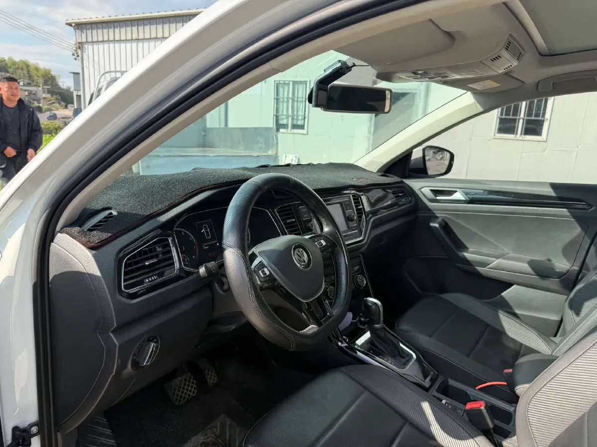 2018 Borgward BX7 2.0T 224HP L4 6AT,autocango,china used car exporter,china ev exporter,chinese used car exporter,chinese used ev exporter