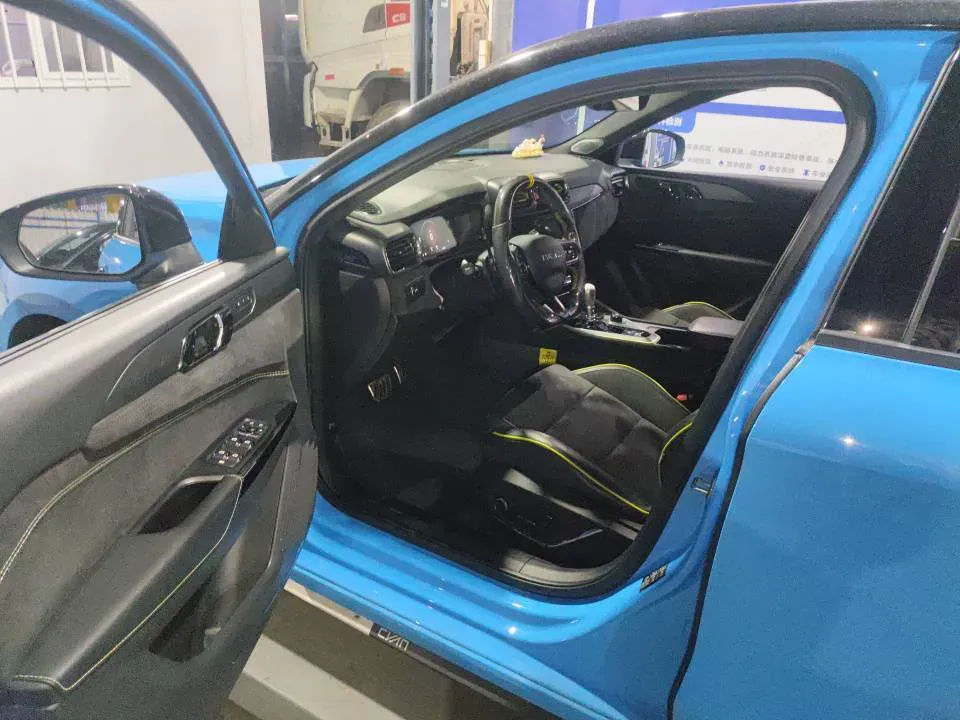 2022 LYNK&CO 03 2.0T 265HP L4 8AT,autocango,china used car exporter,china ev exporter,chinese used car exporter,chinese used ev exporter