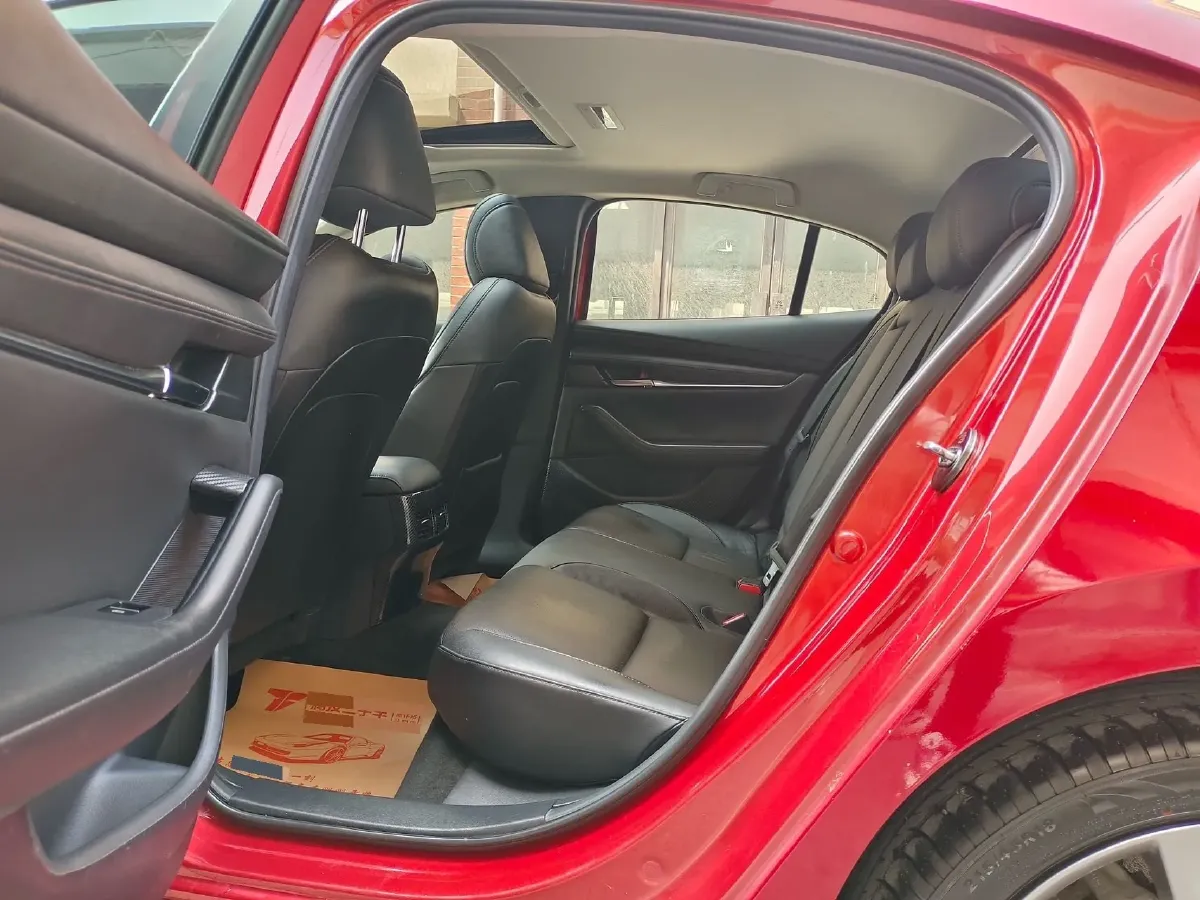 2020 Mazda 3 Axela 2.0L 158HP L4 6AT,autocango,china used car exporter,china ev exporter,chinese used car exporter,chinese used ev exporter