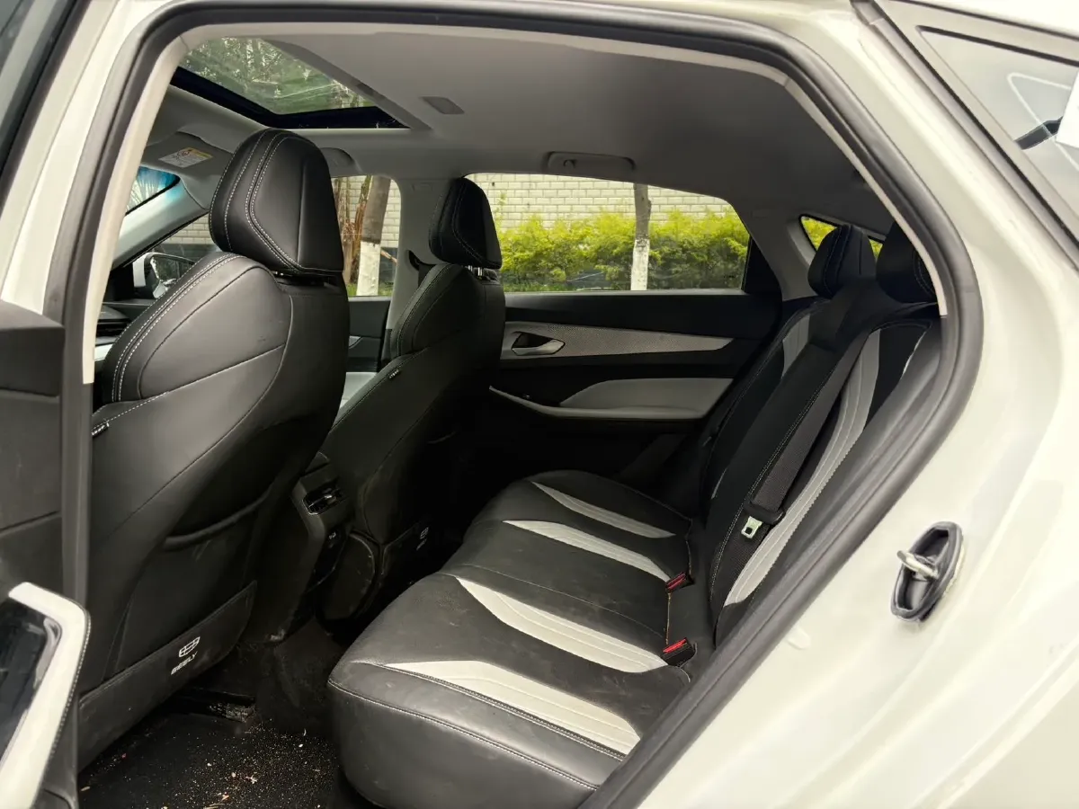 2024 Geely Binray 1.5T 181HP L4 7DCT,autocango,china used car exporter,china ev exporter,chinese used car exporter,chinese used ev exporter