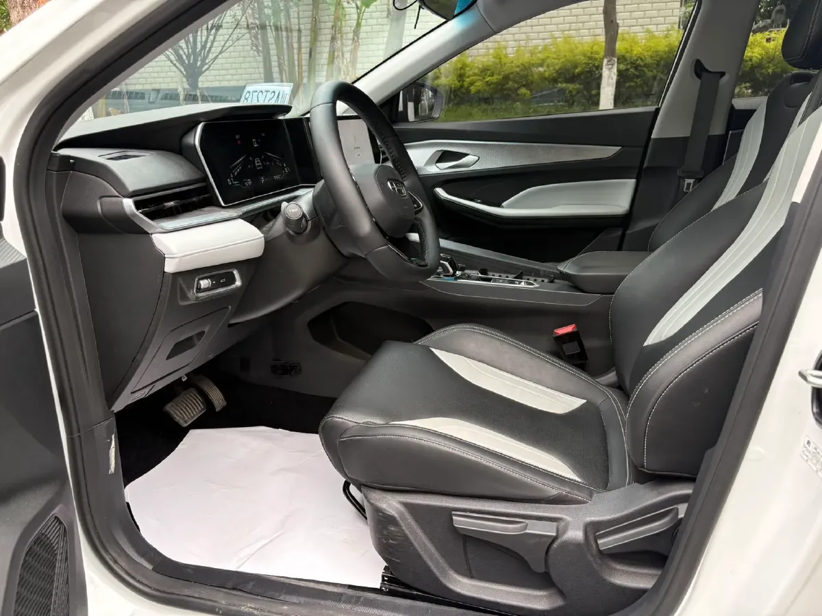 2024 Geely Binray 1.5T 181HP L4 7DCT,autocango,china used car exporter,china ev exporter,chinese used car exporter,chinese used ev exporter