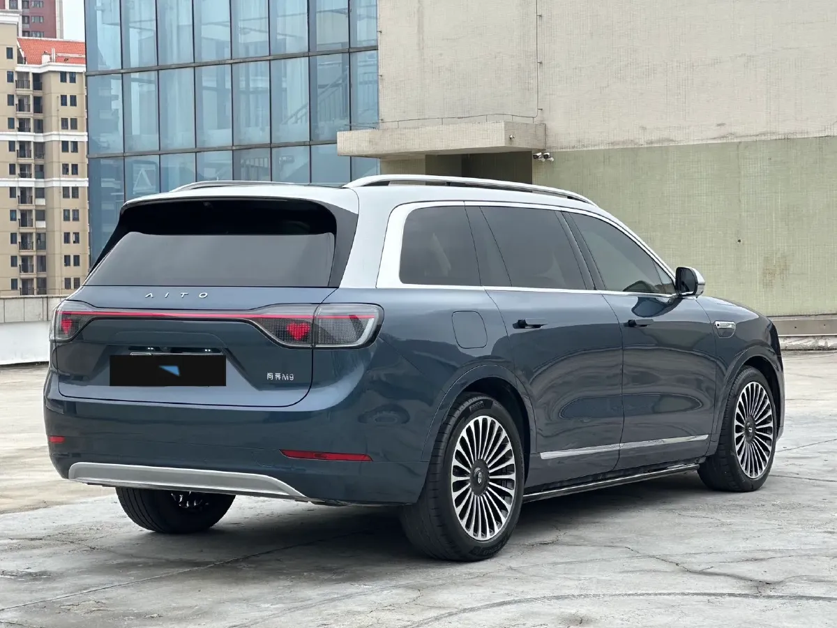 2024 AITO AITO M9 1.5T 152HP L4 REEV 42KWH,autocango,china used car exporter,china ev exporter,chinese used car exporter,chinese used ev exporter