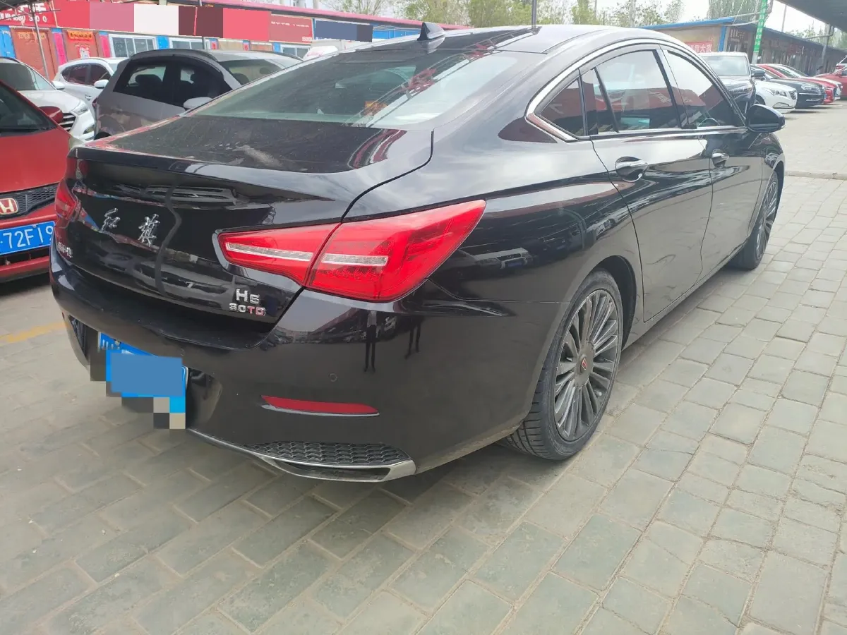 2020 HongQi H5 1.5T 169HP L4 7DCT,autocango,china used car exporter,china ev exporter,chinese used car exporter,chinese used ev exporter