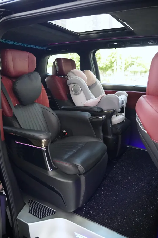 2024 GAC Trumpchi M8 2.0T 252HP L4 8AT,autocango,china used car exporter,china ev exporter,chinese used car exporter,chinese used ev exporter