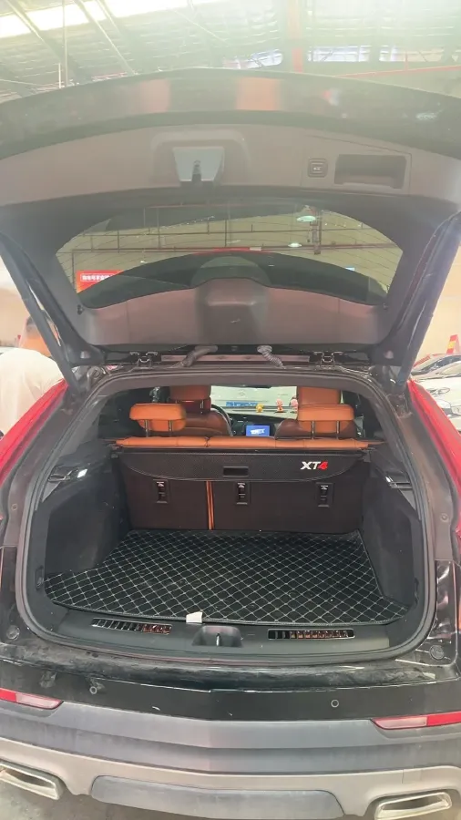 2022 Cadillac XT4 2.0T 237HP L4 9AT,autocango,china used car exporter,china ev exporter,chinese used car exporter,chinese used ev exporter